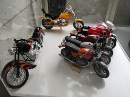 37 schaalmodel motorfietsen (8)